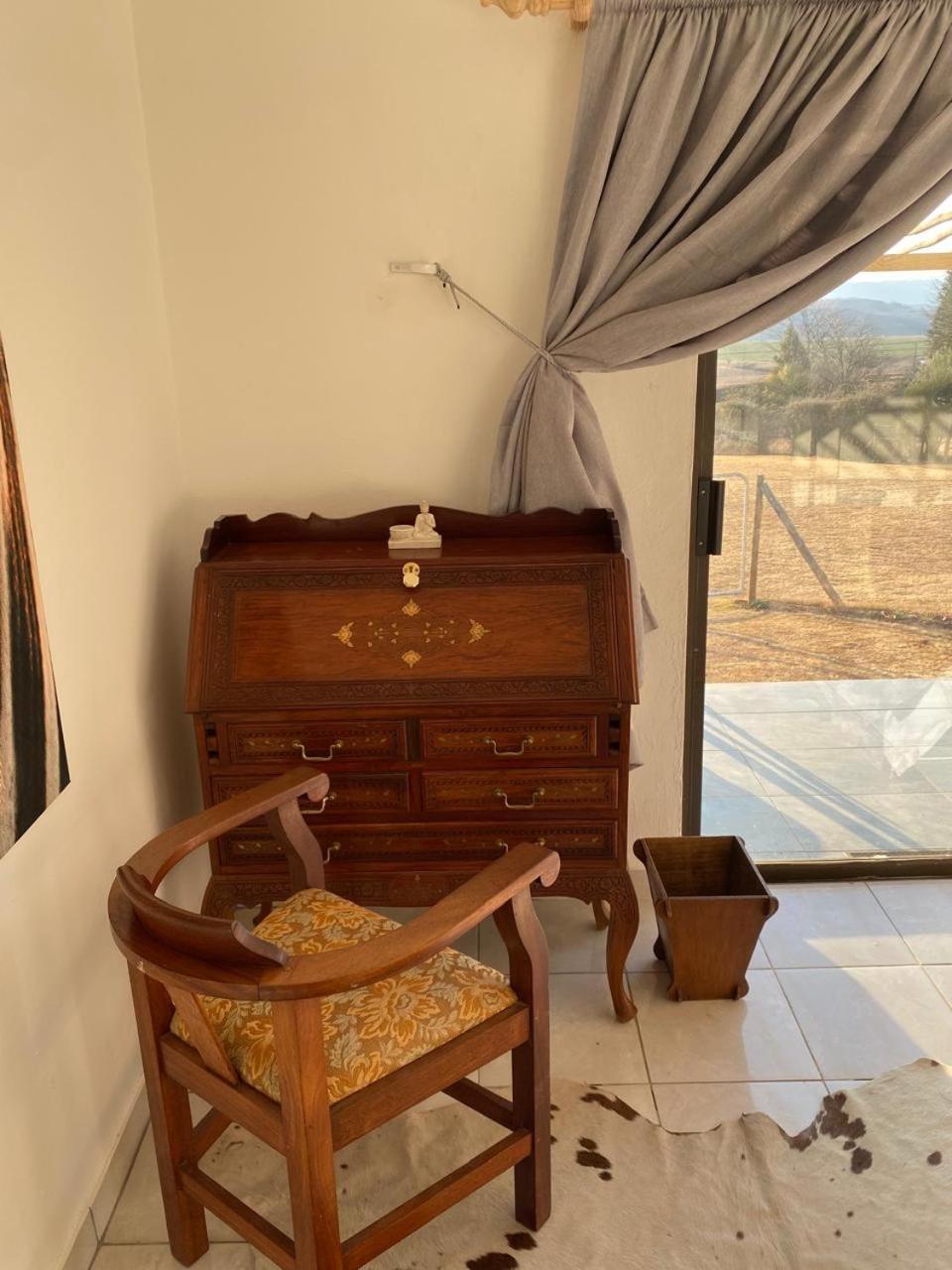 Sani Pass View Cottage Himeville Exterior foto